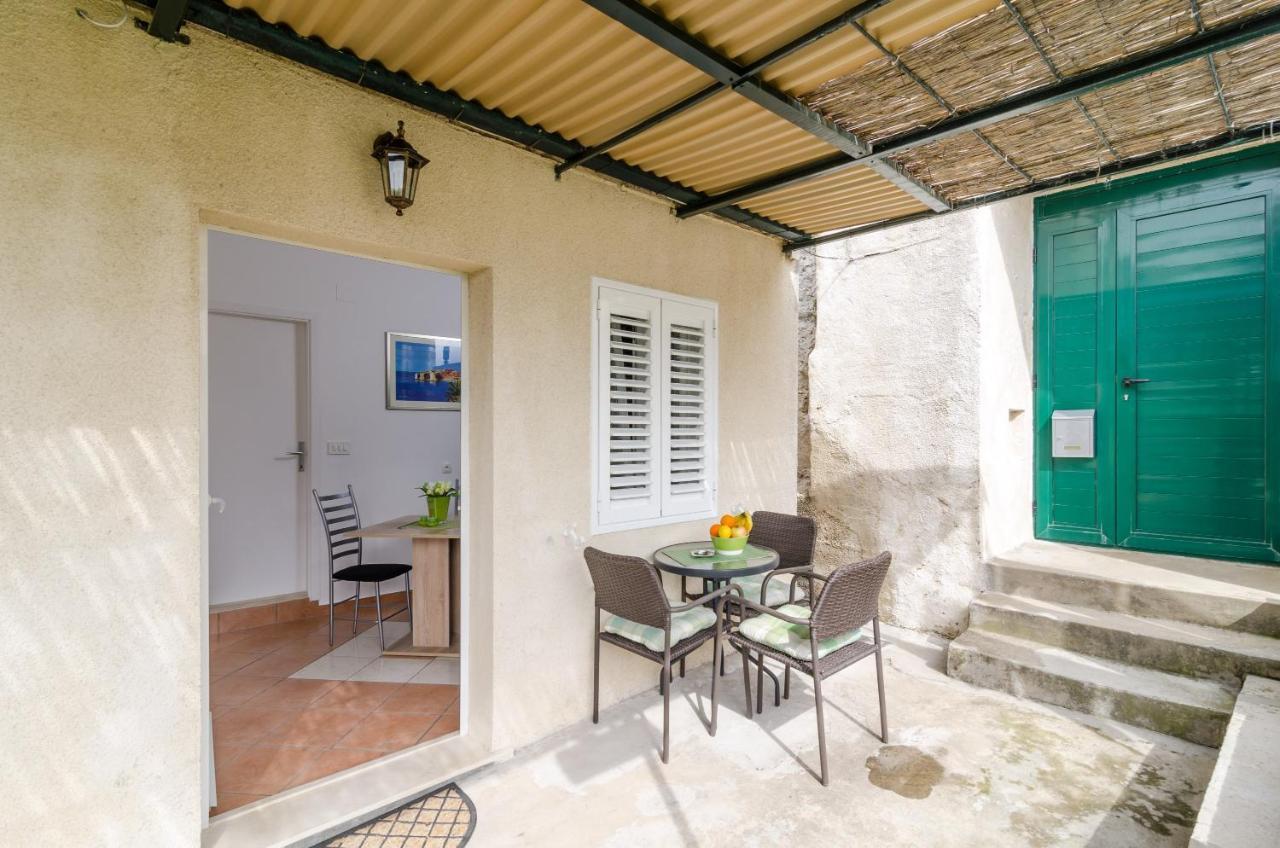 Apartment And Room Kapelica Dubrovnik Exterior foto